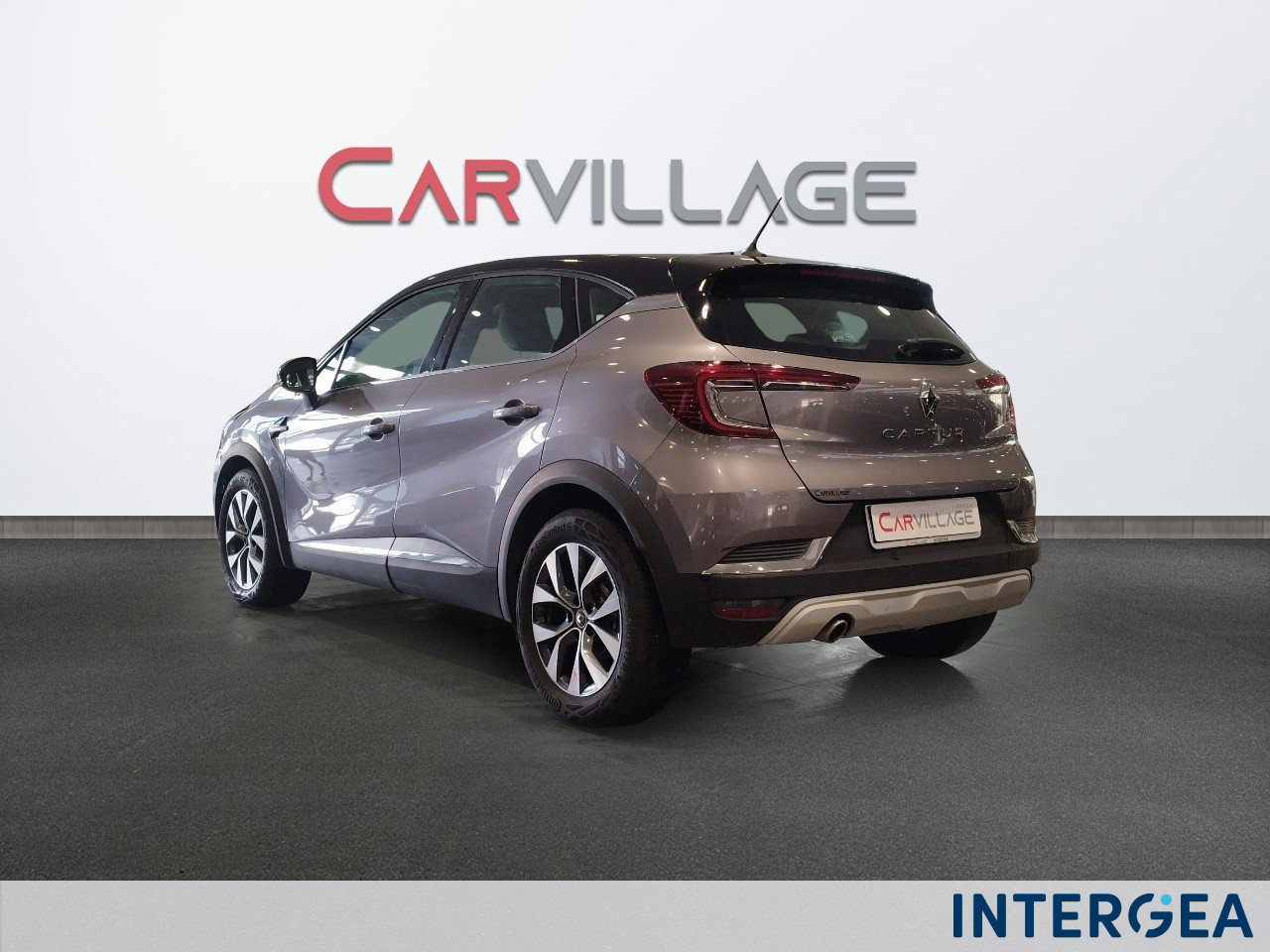https://cdn-vs.caraffinity.it/1795c0f974e94baaba640055fde2d19b_orig.jpg