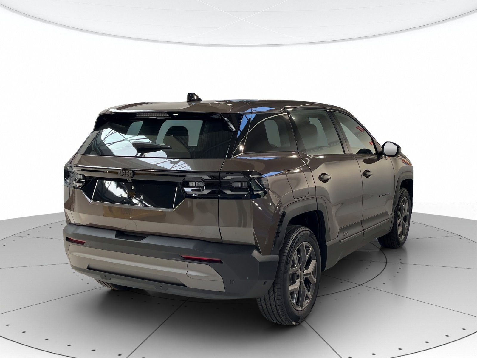 https://cdn-vs.caraffinity.it/2537d3dbc2364411ba7dec5d61e00f6d.jpg