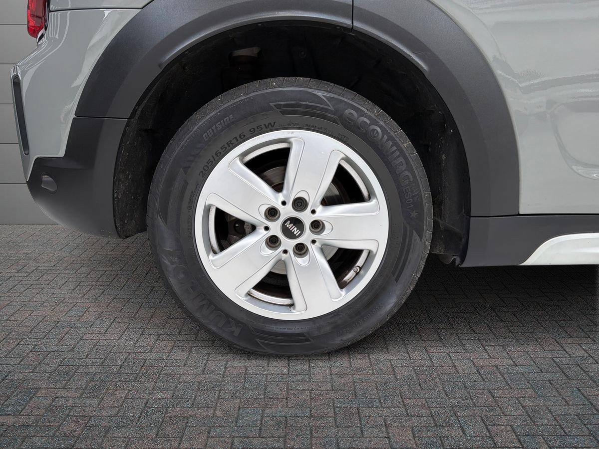 https://cdn-vs.caraffinity.it/379442ce8caa474d951d7d14f48ec1a6.jpg