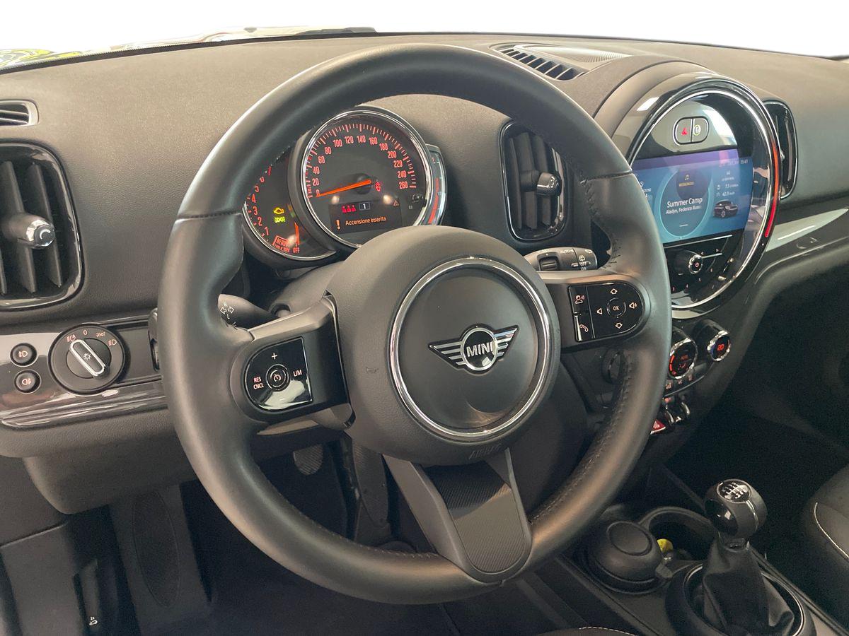 https://cdn-vs.caraffinity.it/441d93a869544b46b06d6d7658c19cc9.jpg