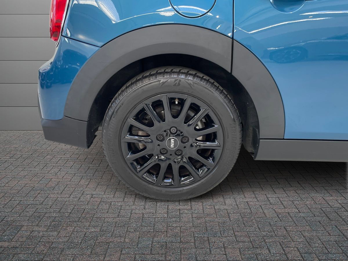 https://cdn-vs.caraffinity.it/5570cf466c8f46dd963f96c6fafc9cec.jpg