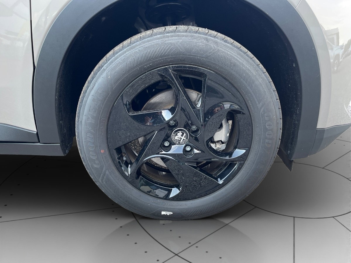 https://cdn-vs.caraffinity.it/61cc4a49f7e544e289c0d36478fad078_orig.jpg