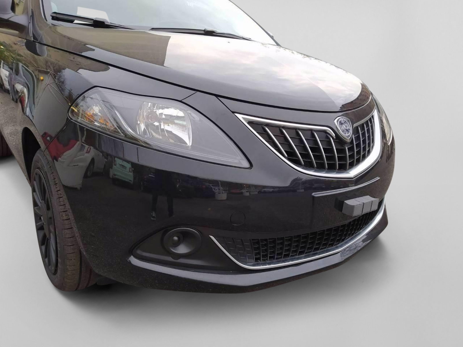 https://cdn-vs.caraffinity.it/862448e3b64e4807ab4138f6d14f2d2b.jpg