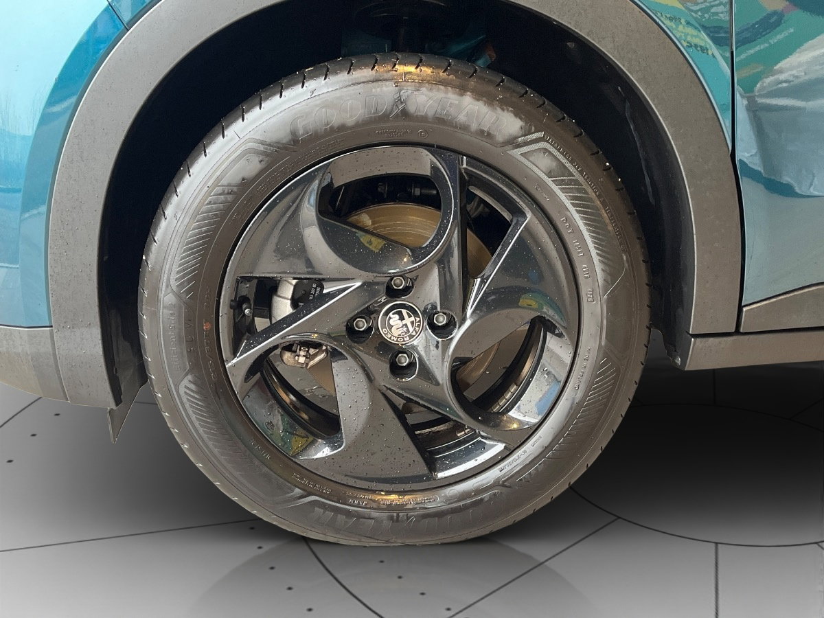 https://cdn-vs.caraffinity.it/87baf8fe243d4a08b3d16c6932685fd7_orig.jpg