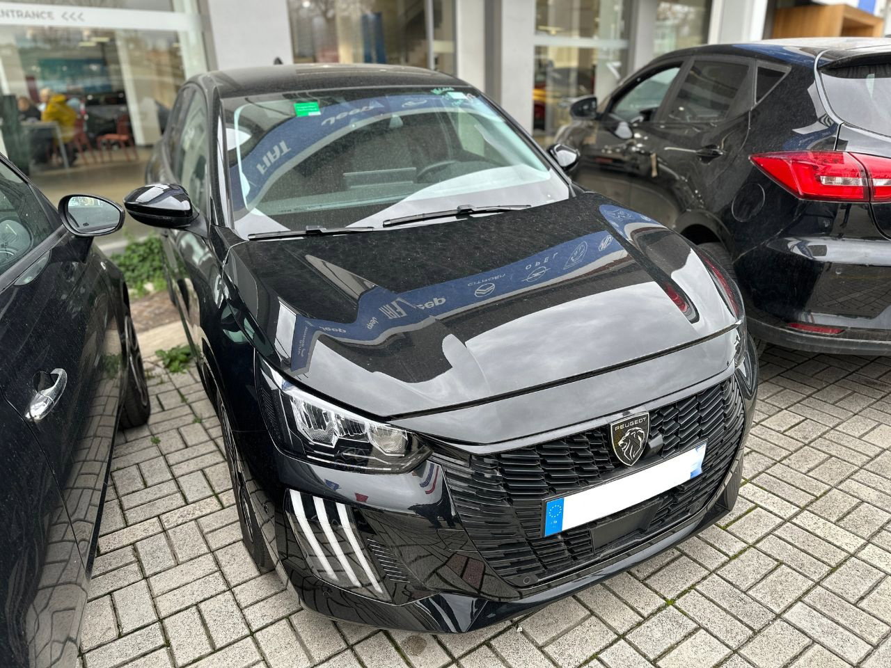 https://cdn-vs.caraffinity.it/8d985b3faaa9486eb5b68a45ba30f931.jpg