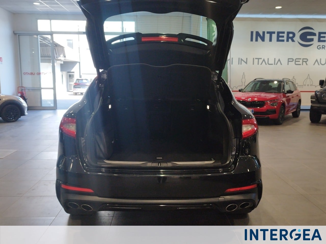 https://cdn-vs.caraffinity.it/9a2f1111bf9a470e8ac114233cd36765_orig.jpg