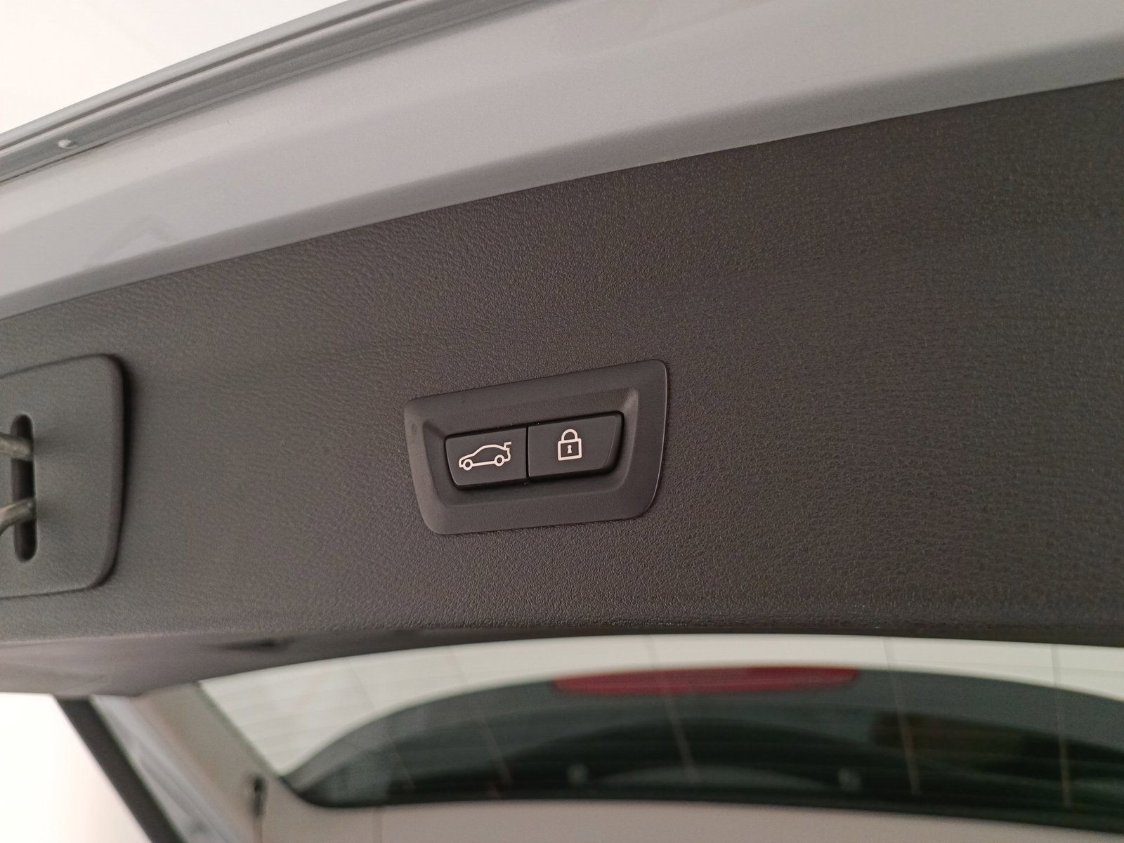 https://cdn-vs.caraffinity.it/be07339cd4444fadb920ad84ecb9d04f.jpg