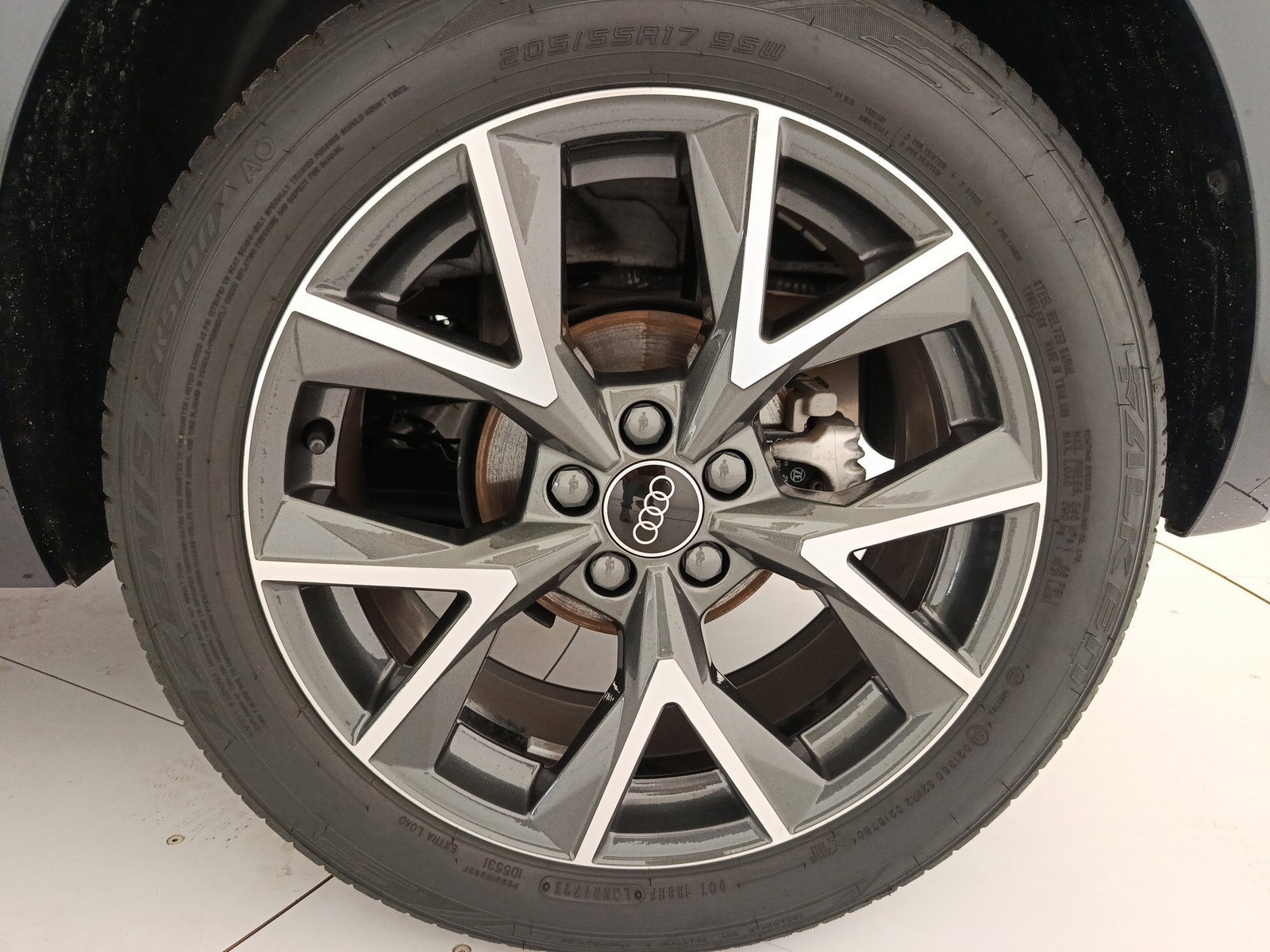 https://cdn-vs.caraffinity.it/c0521039a6af402190a858a31965b020_orig.jpg