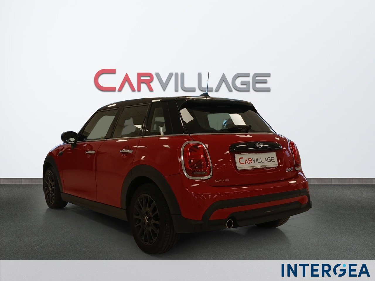 https://cdn-vs.caraffinity.it/c5c894a5f3e84b7b8572bb5dc5545eb3_orig.jpg