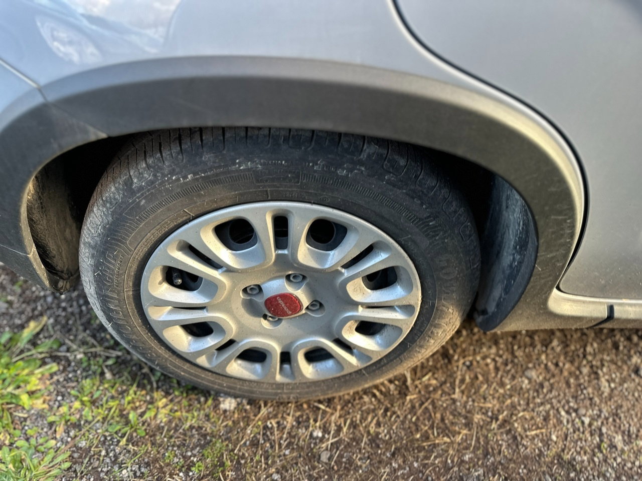 https://cdn-vs.caraffinity.it/e11e1bf75b084e43a1e17da861c5dc39.jpg